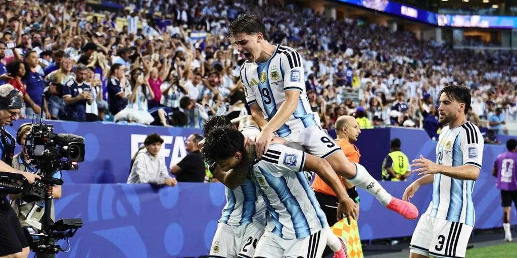 Argentina Lolos Dramatis ke Babak 16 Besar Usai Tekuk Capo Verde