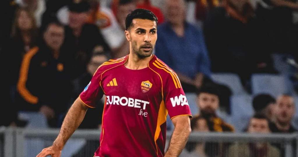 Batal Perpanjang Kontrak di Roma, Celik Pindah ke Juventus