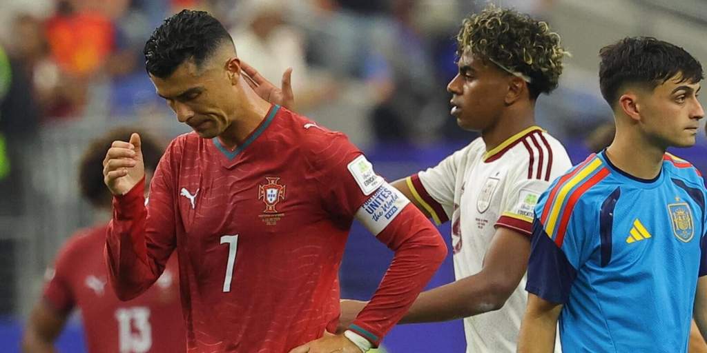 Cristiano Ronaldo Angkat Bicara Soal Masa Depannya di Portugal