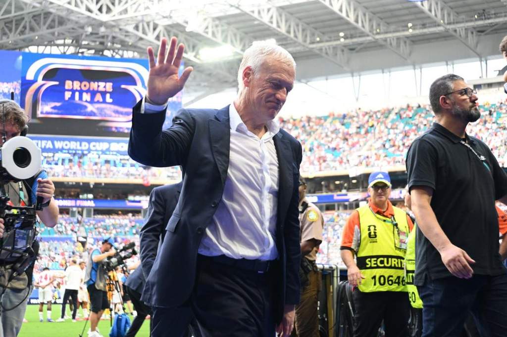 Prancis Kalah dari Inggris, Didier Deschamps Resmi Pamit